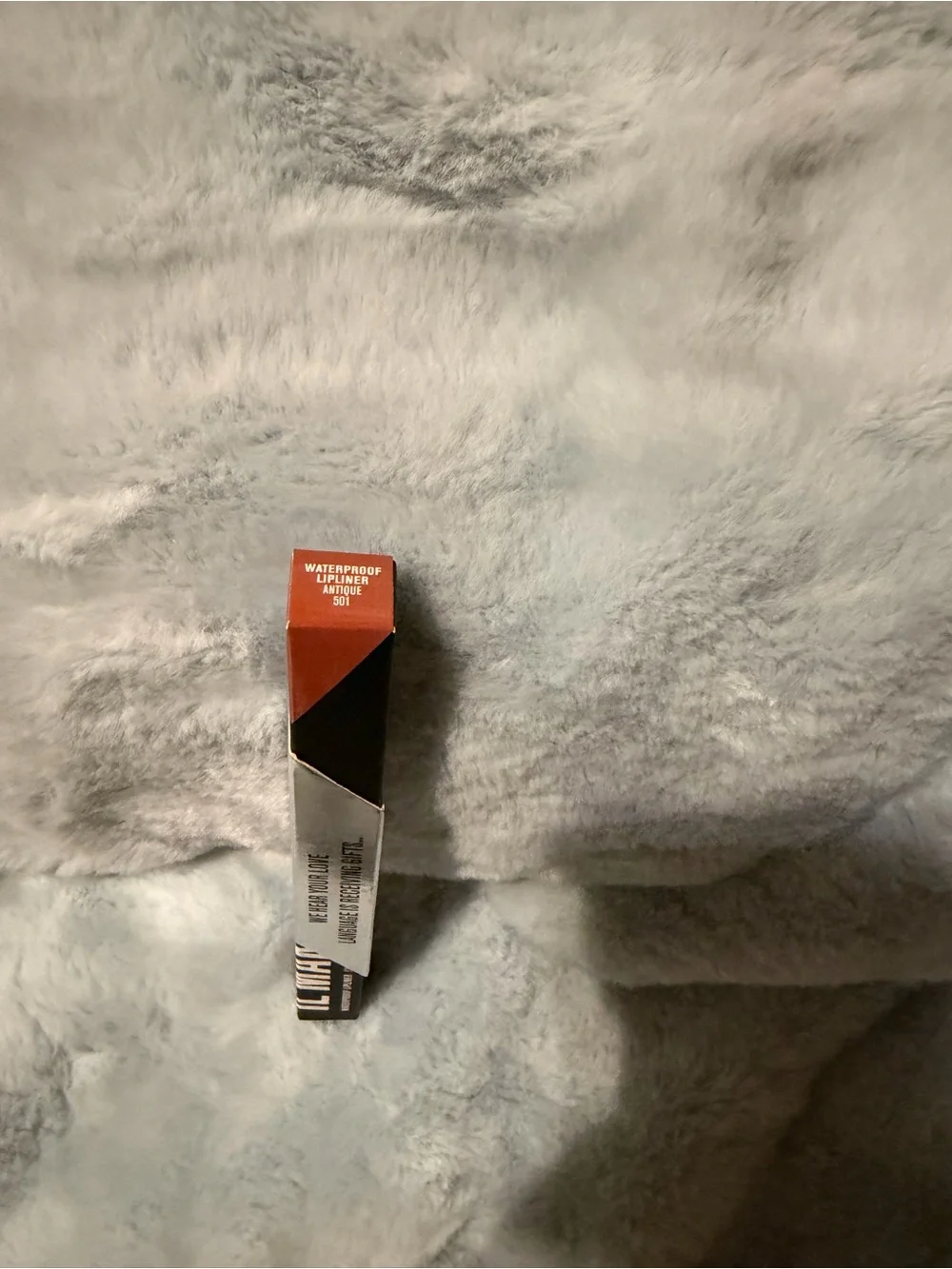 IL MAKIAGE Lipstick Duo Pack in Red and Pink